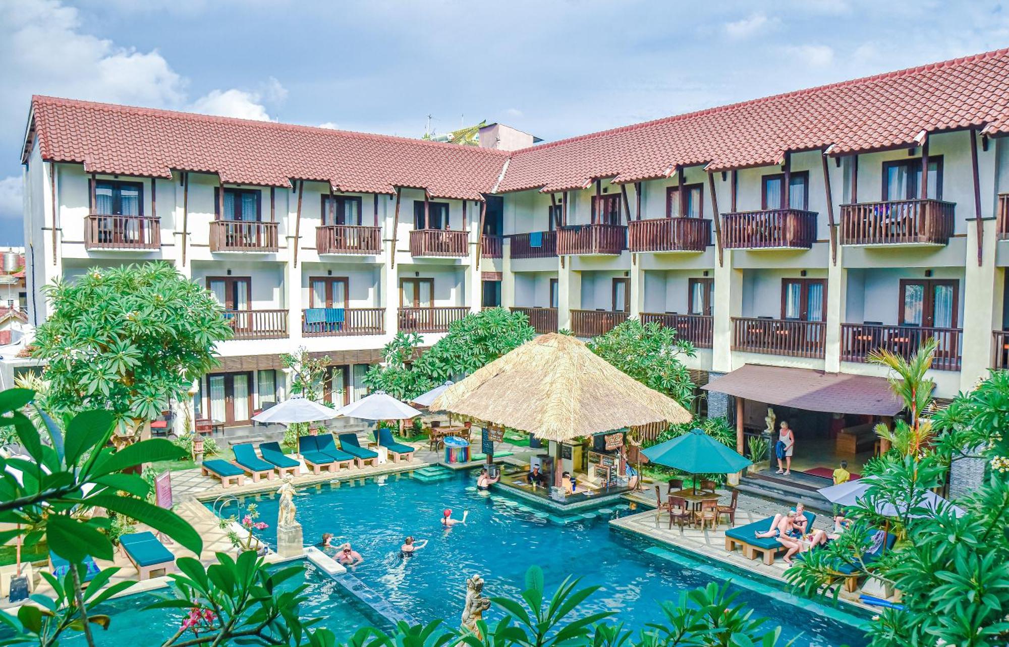 The Lokha Legian Resort & Spa Exterior photo