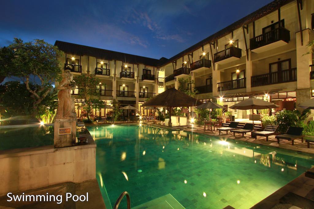 The Lokha Legian Resort & Spa Exterior photo