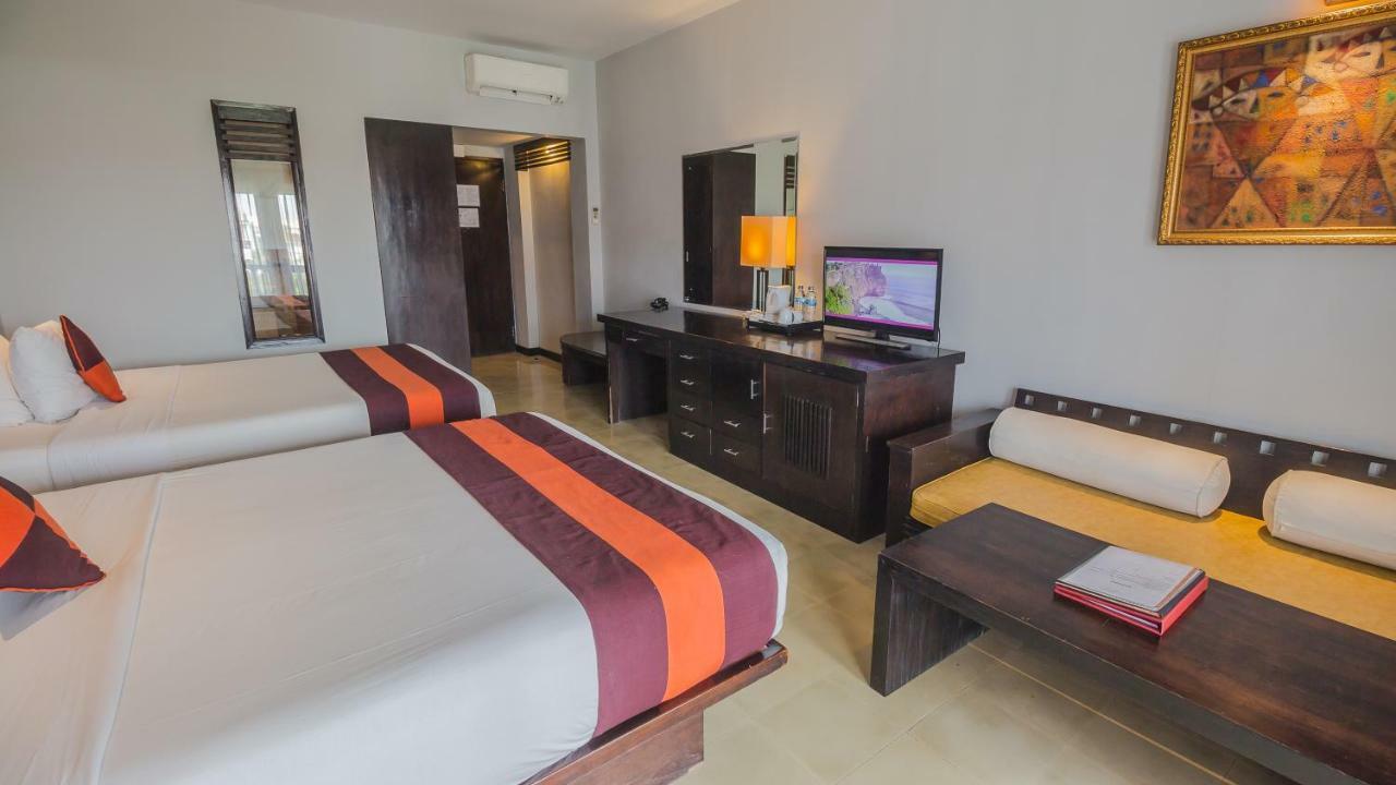 The Lokha Legian Resort & Spa Exterior photo