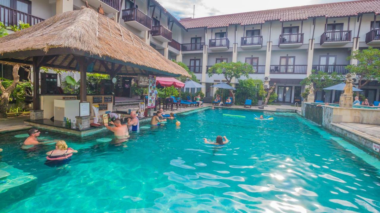 The Lokha Legian Resort & Spa Exterior photo