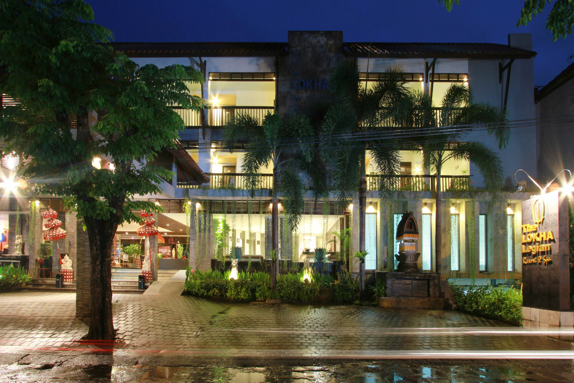 The Lokha Legian Resort & Spa Exterior photo
